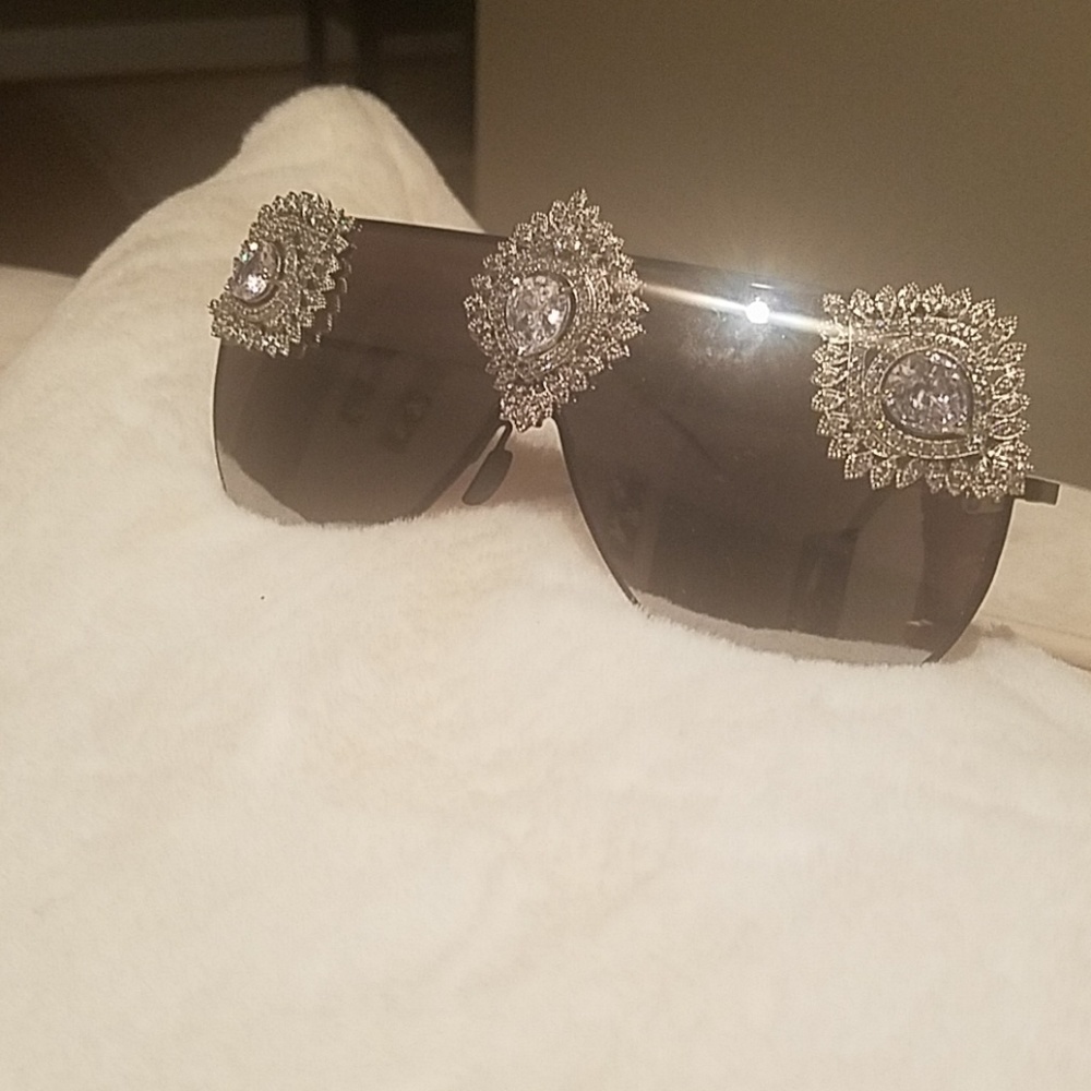 Swarovski crystal embellished sunglasses